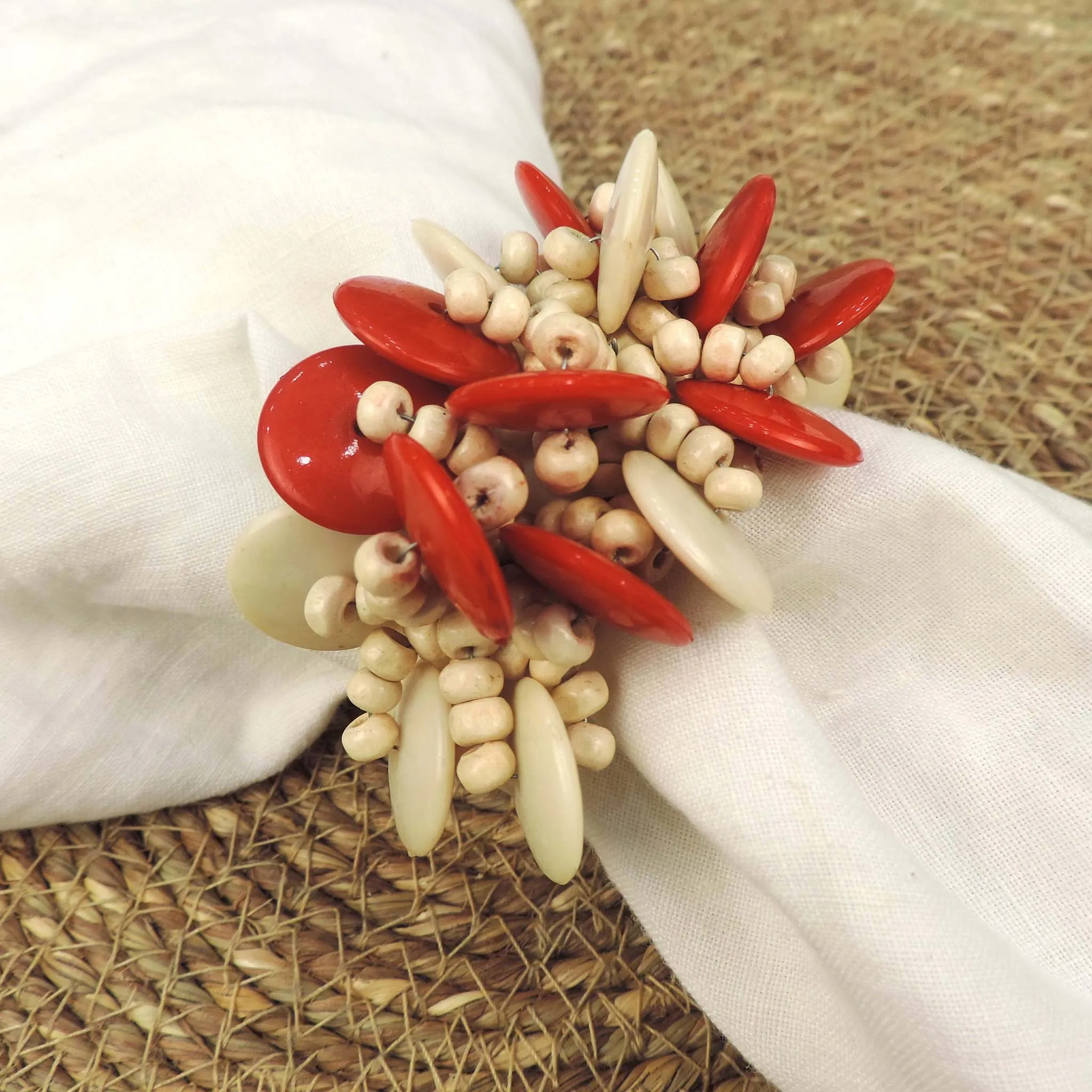 Coin Cluster Napkin Ring in Cream & Red, Set of 4