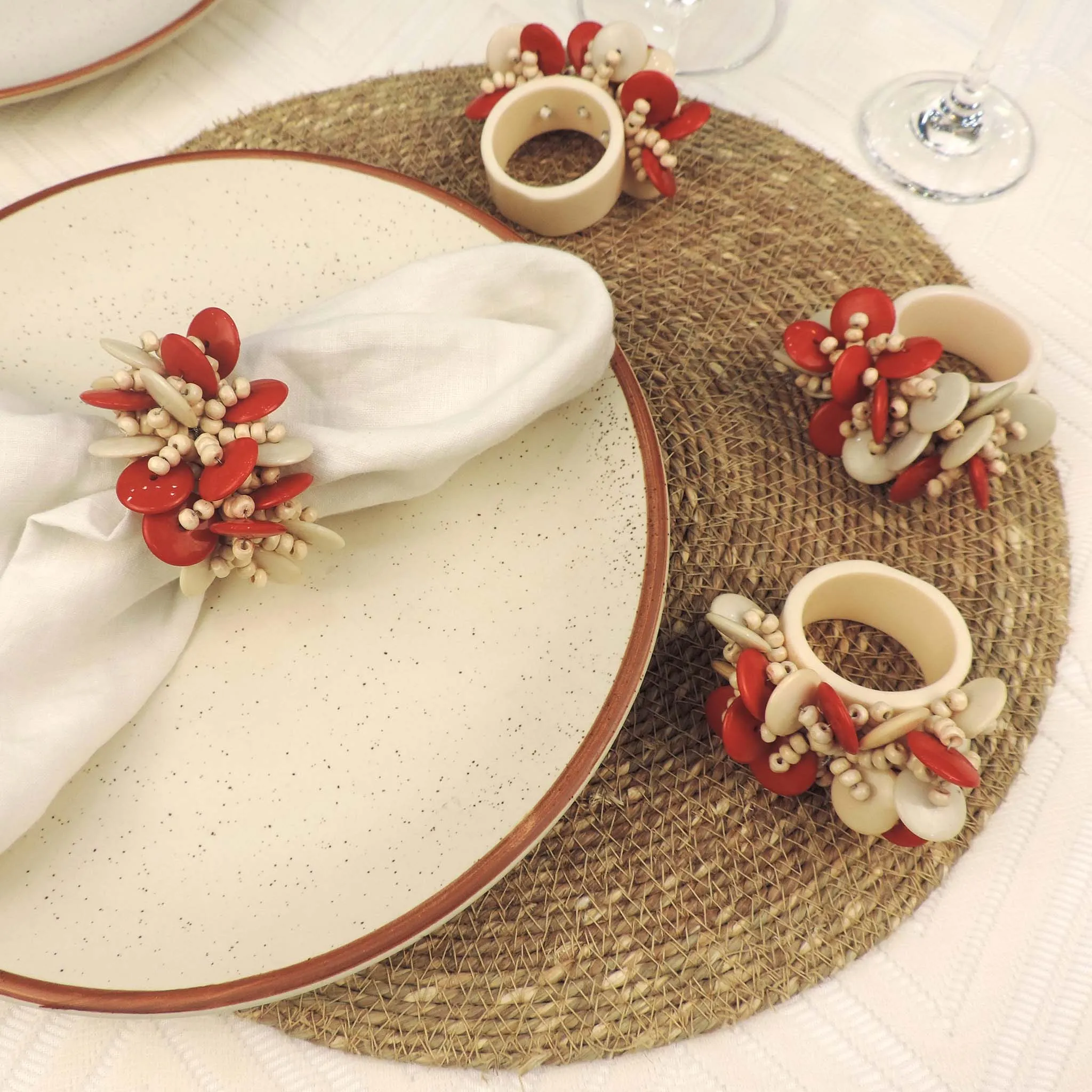 Coin Cluster Napkin Ring in Cream & Red, Set of 4