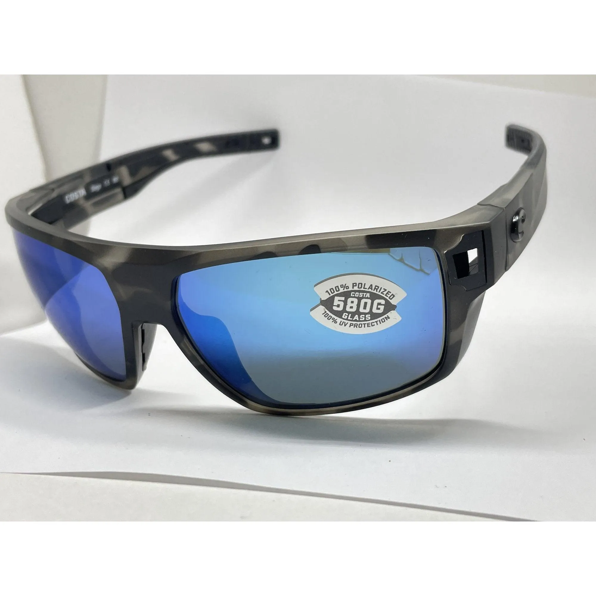 Costa Diego Sunglasses – Stylish Design with Polarized Lenses for Superior Clarity and UV Protection