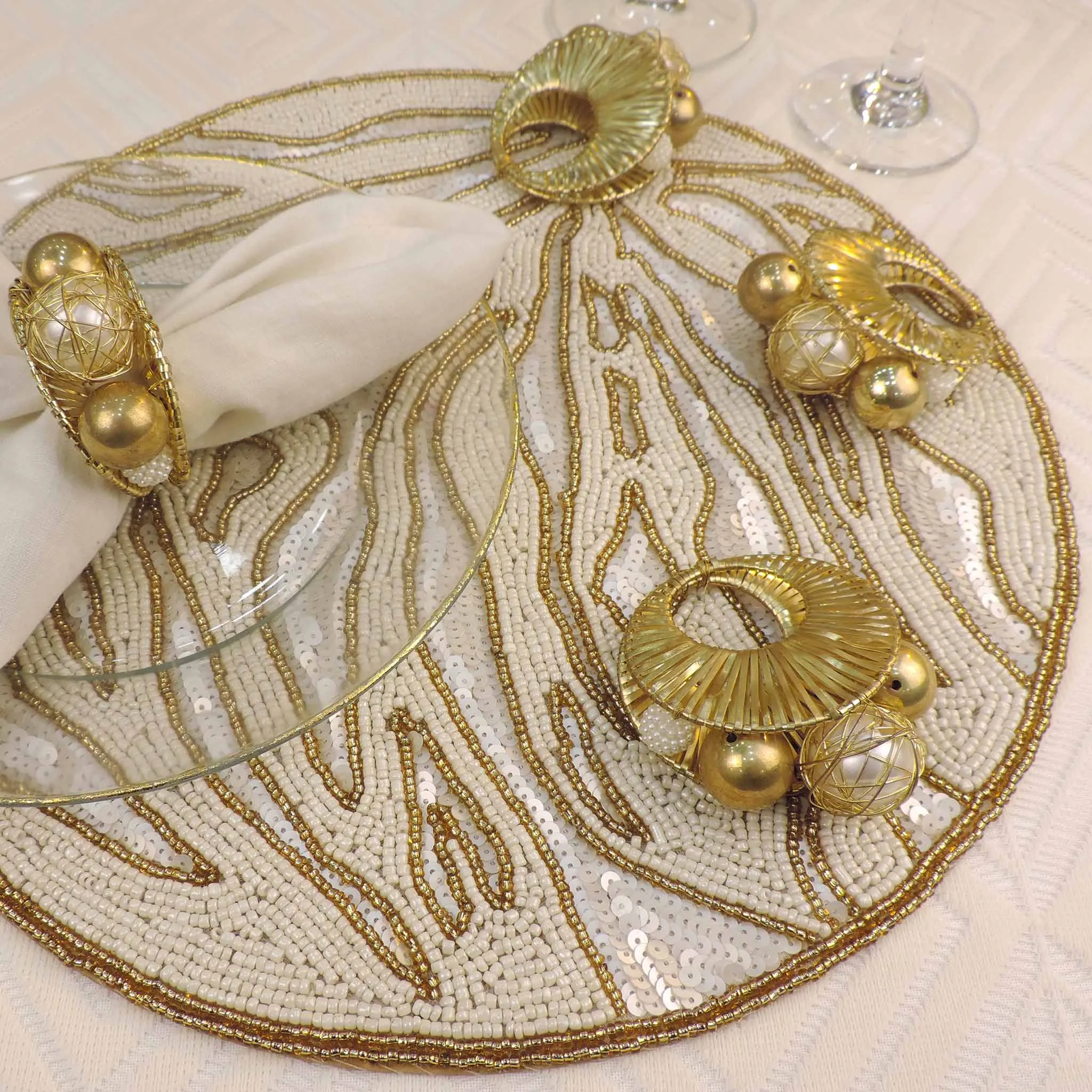 Pearl Bead Napkin Ring in Gold & Cream, Set of 4