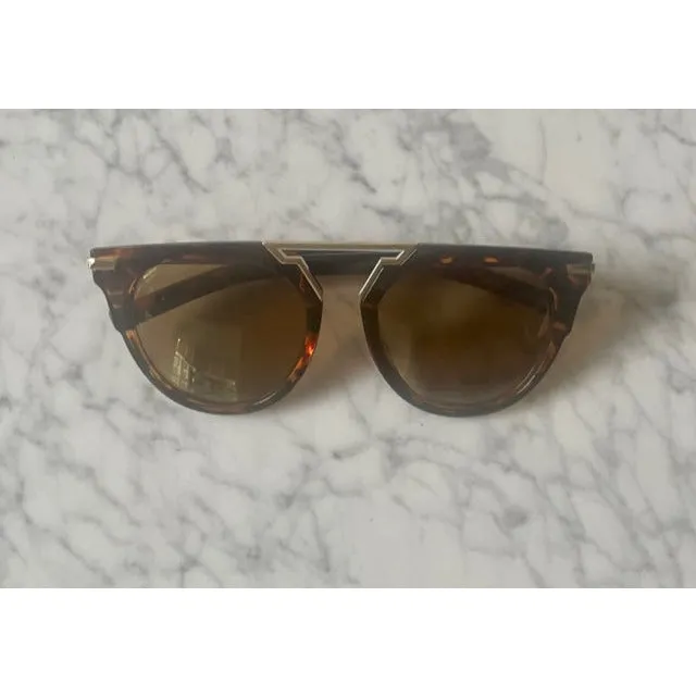 Riviera Round Tortoise & Gold Sunglasses